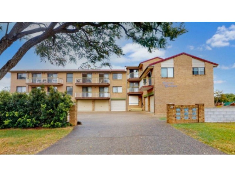 1/37 Grant Street, Redcliffe QLD 4020