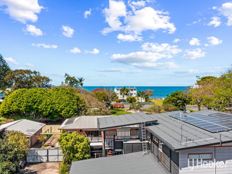 8 Grant Street, Redcliffe QLD 4020