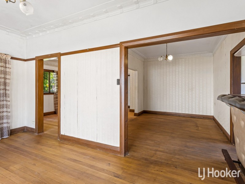 8 Grant Street, Redcliffe QLD 4020