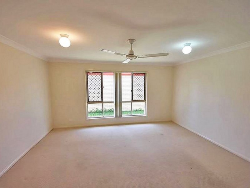 23 Hubner Street, Rothwell QLD 4022