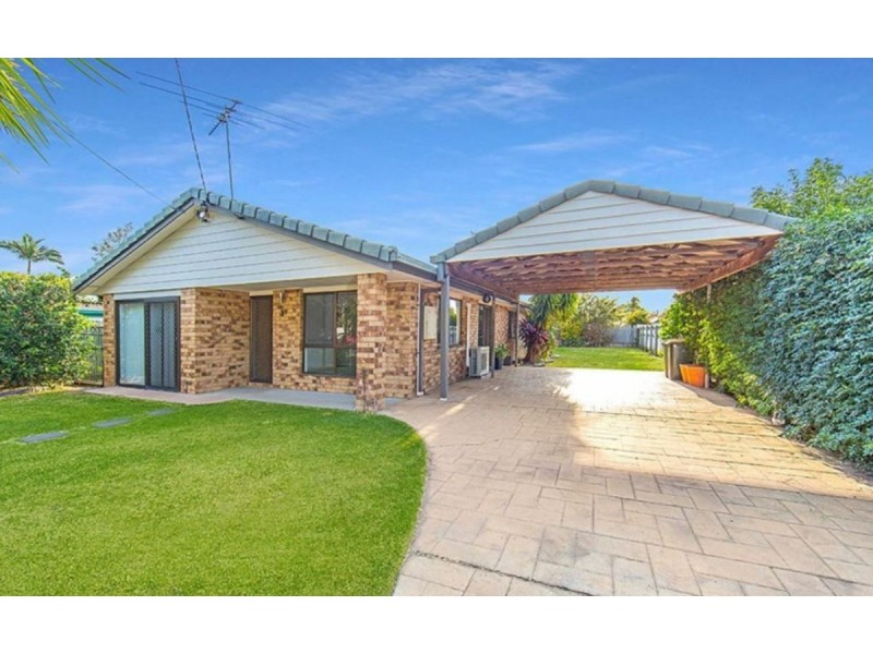 30 Watson Street, Clontarf QLD 4019