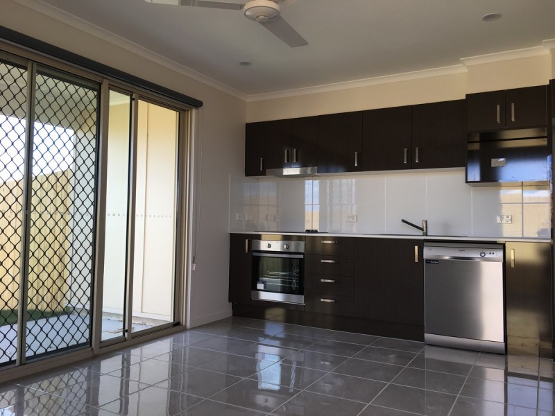 2/179 Graham Road, Morayfield QLD 4506