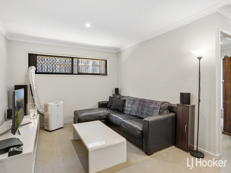 4 Chalk Circuit, North Lakes QLD 4509
