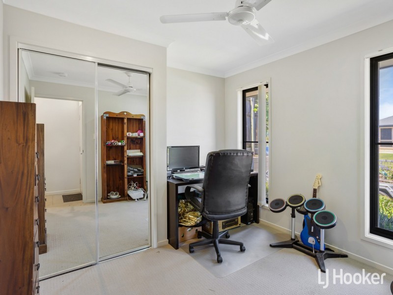 4 Chalk Circuit, North Lakes QLD 4509