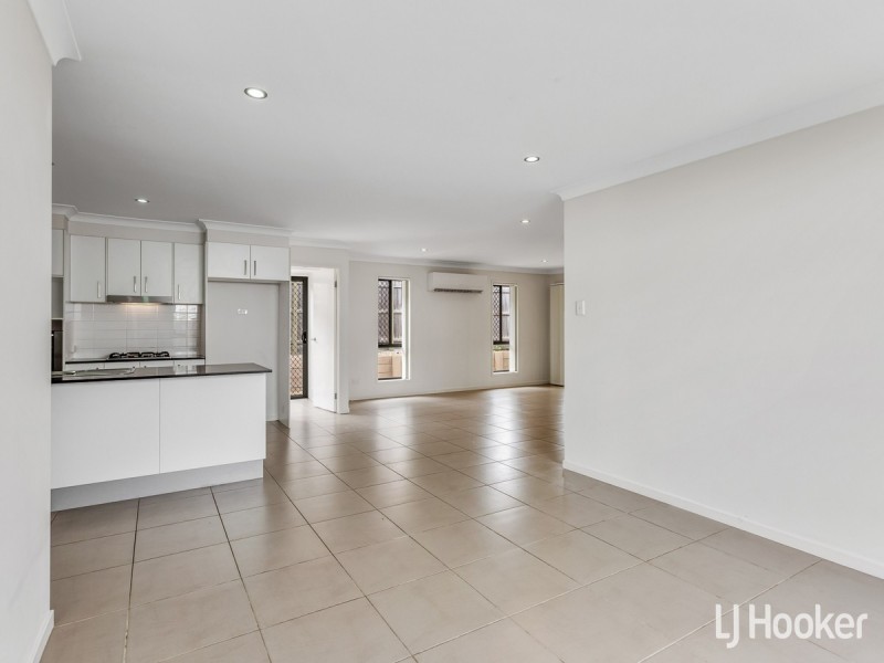 7 Mount View Crescent, Narangba QLD 4504