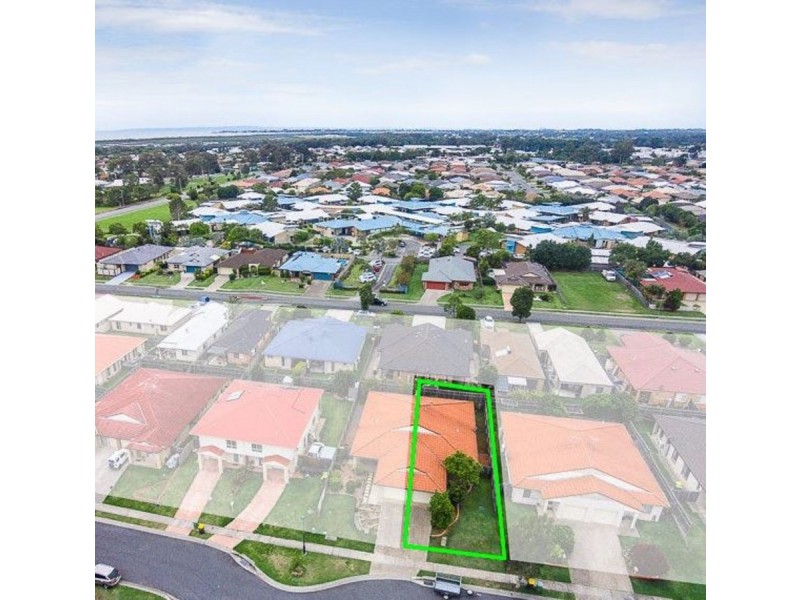 1/11 Lady Bowen Parade, Rothwell QLD 4022