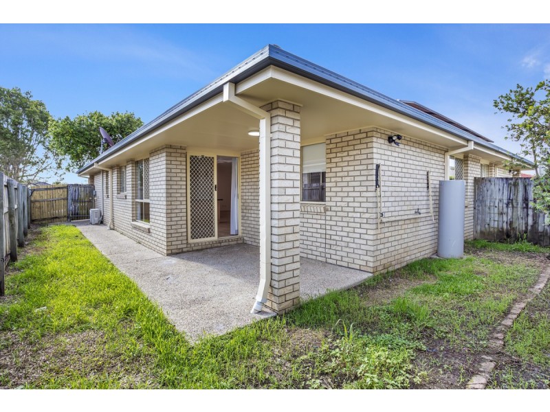 1/11 Lady Bowen Parade, Rothwell QLD 4022