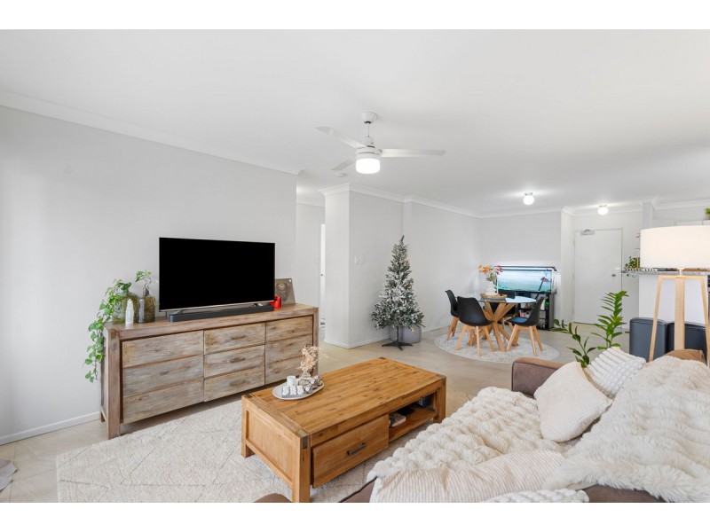 8/7 Shields Street, Redcliffe QLD 4020