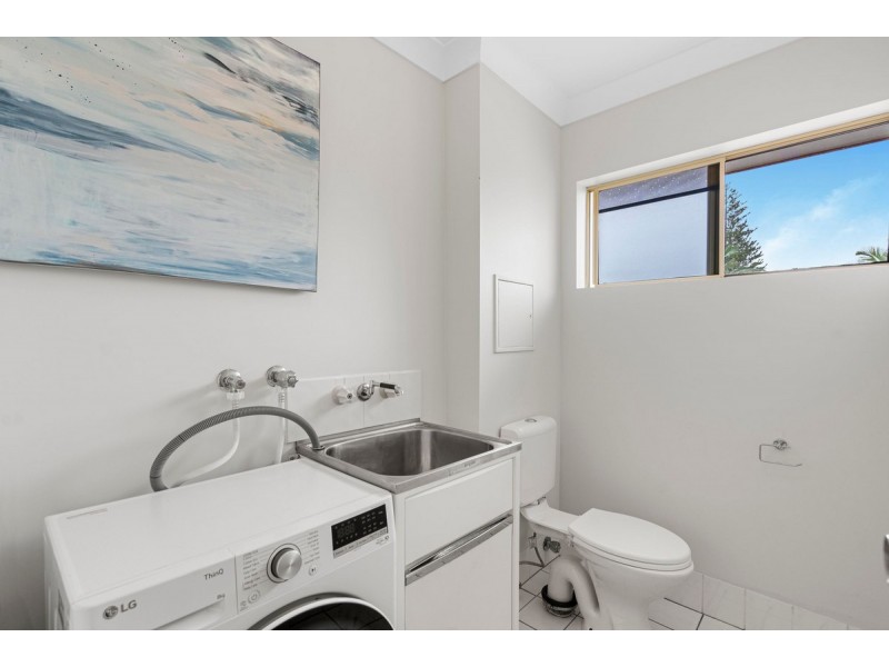 8/7 Shields Street, Redcliffe QLD 4020