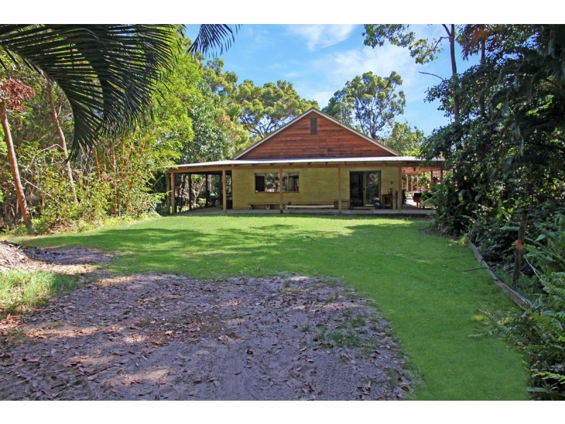 19 Warner Street, Bulwer QLD 4025