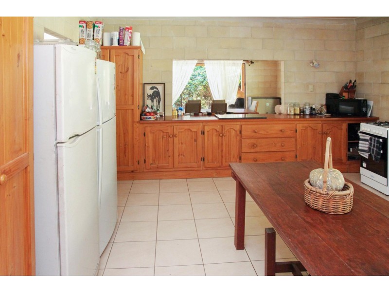 19 Warner Street, Bulwer QLD 4025