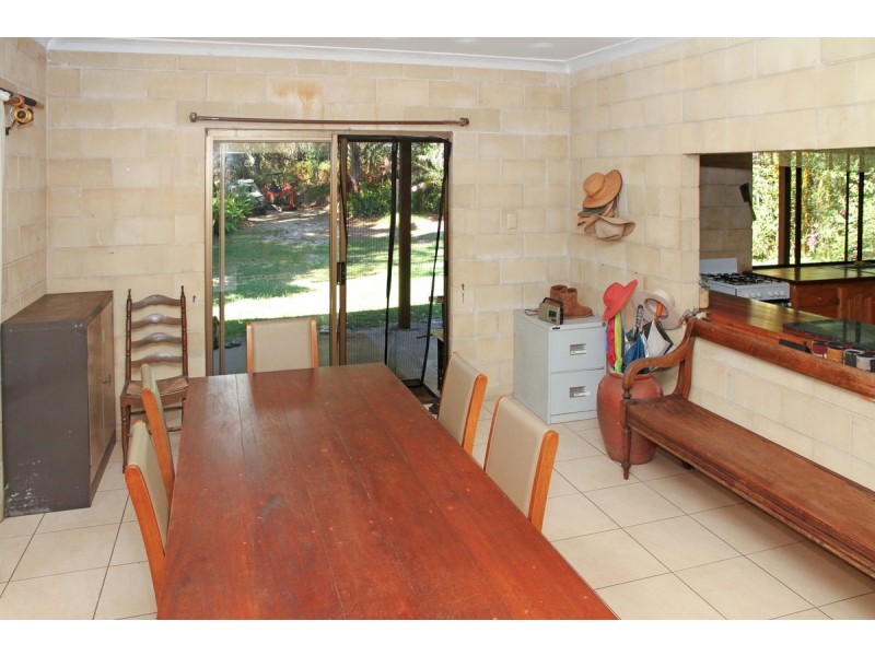 19 Warner Street, Bulwer QLD 4025