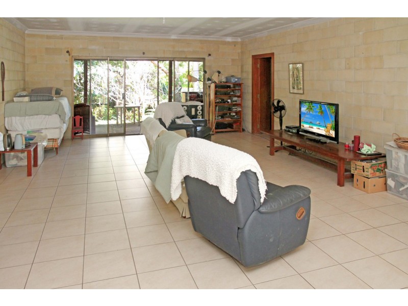 19 Warner Street, Bulwer QLD 4025