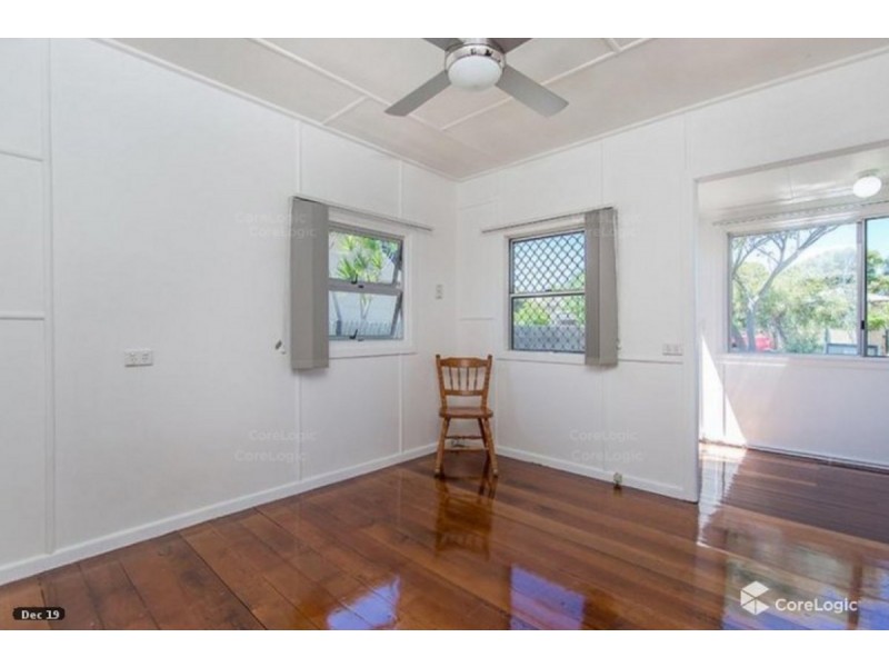 9 Mcaneny Street, Redcliffe QLD 4020