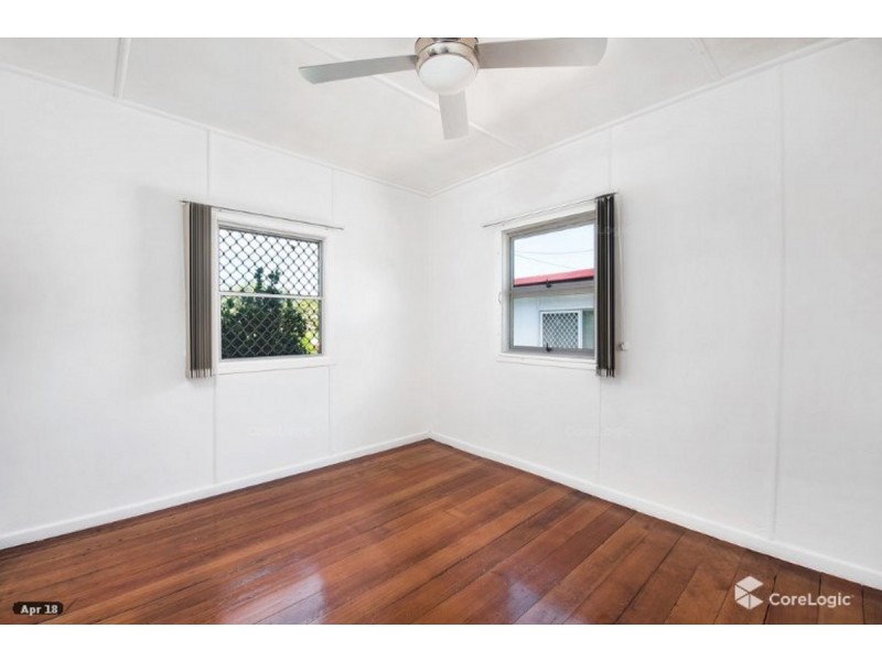 9 Mcaneny Street, Redcliffe QLD 4020