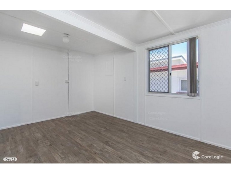 9 Mcaneny Street, Redcliffe QLD 4020