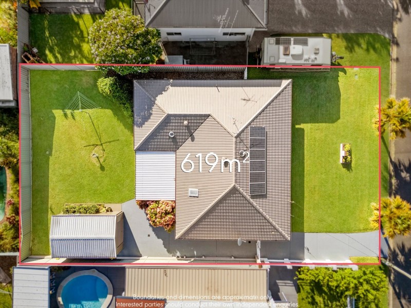 7 Beacon Crescent, Newport QLD 4020