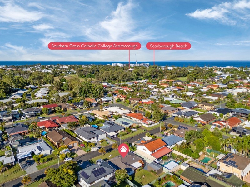 7 Beacon Crescent, Newport QLD 4020