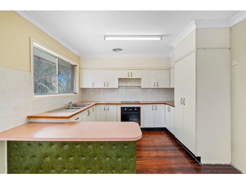 16 Kalimna Drive, Clontarf QLD 4019