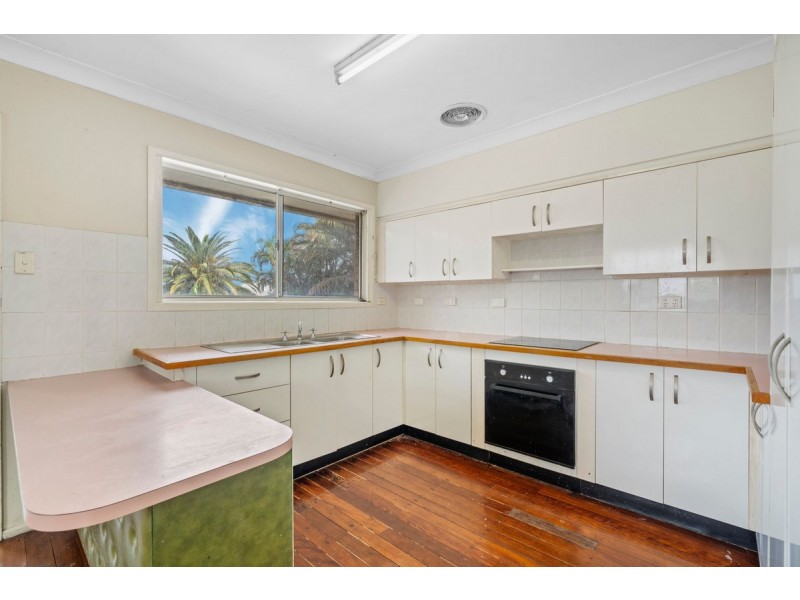 16 Kalimna Drive, Clontarf QLD 4019