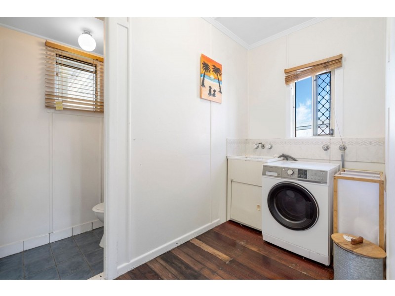 10 Hale Street, Margate QLD 4019
