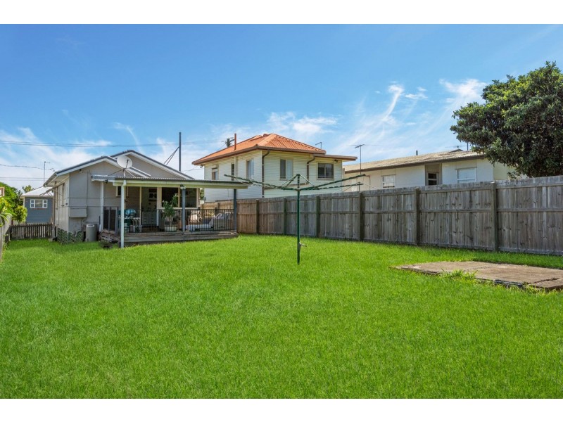 10 Hale Street, Margate QLD 4019