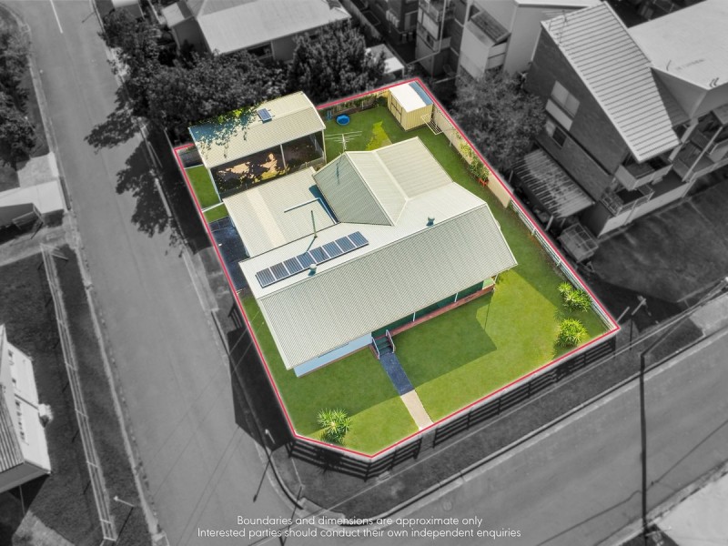 26 Langdon Avenue, Margate QLD 4019