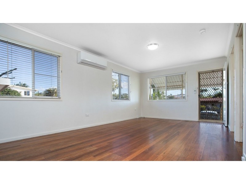 14 Michel Road, Scarborough QLD 4020