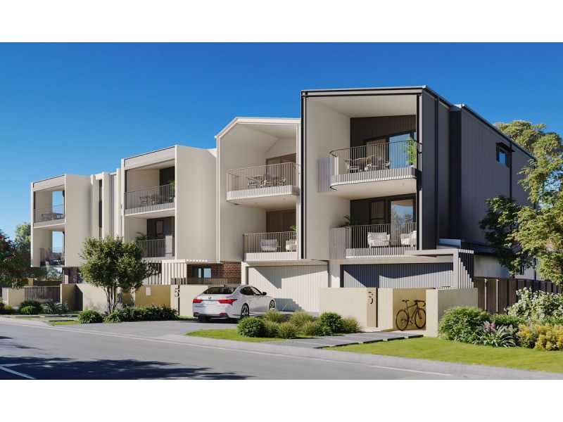 26-28 Warde Street, Scarborough QLD 4020