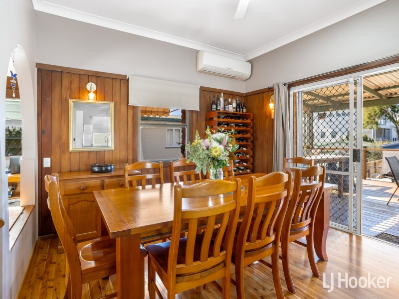 86 Seaville Avenue, Scarborough QLD 4020