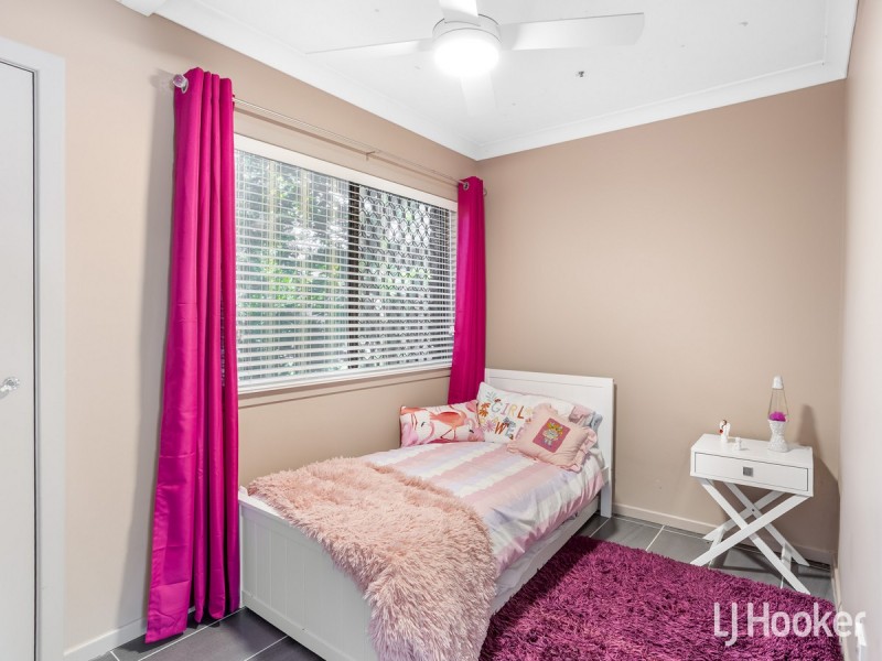 86 Seaville Avenue, Scarborough QLD 4020