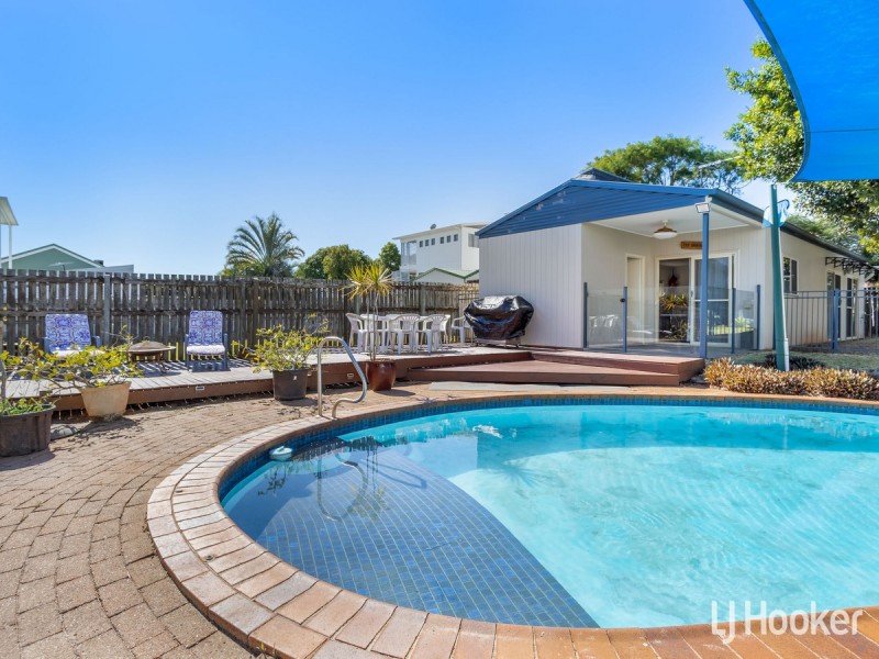 86 Seaville Avenue, Scarborough QLD 4020