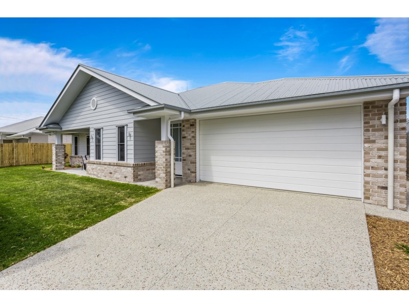 1A Mary Street, Redcliffe QLD 4020