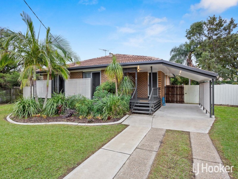 8 Hunter Street, Redcliffe QLD 4020