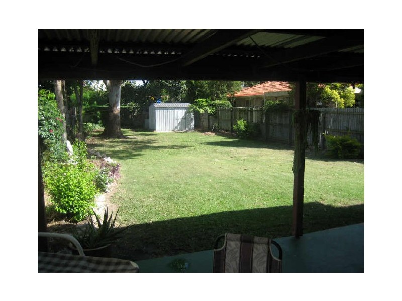 39 Georgina Street, Woody Point QLD 4019