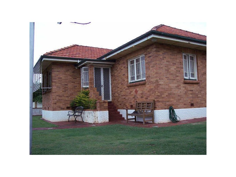 1 Margaret Street, Scarborough QLD 4020