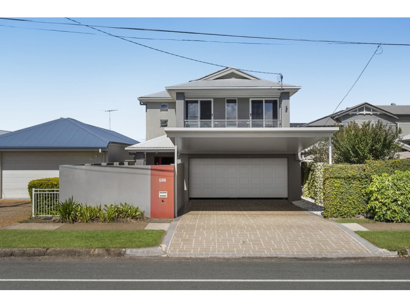 588 Oxley Avenue, Scarborough QLD 4020