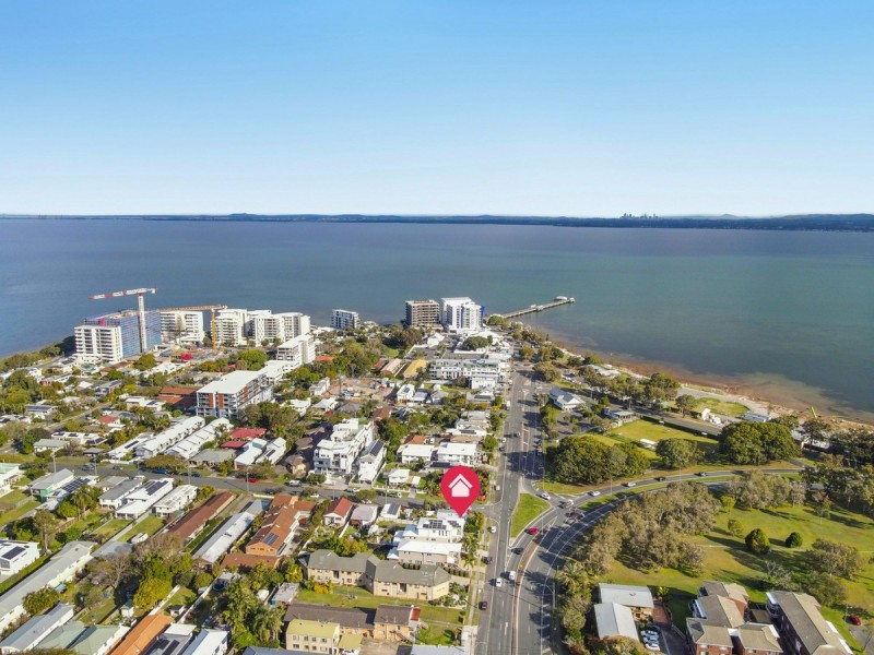 90 Oxley Avenue, Woody Point QLD 4019