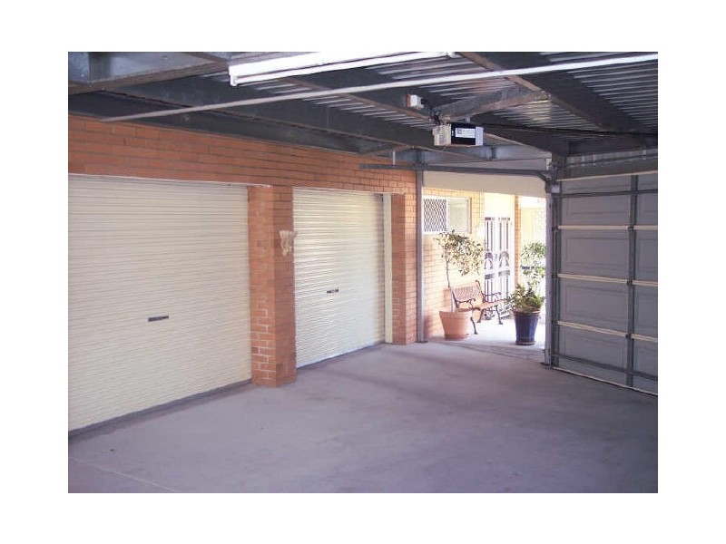 4 Farsley Court, Kippa-ring QLD 4021