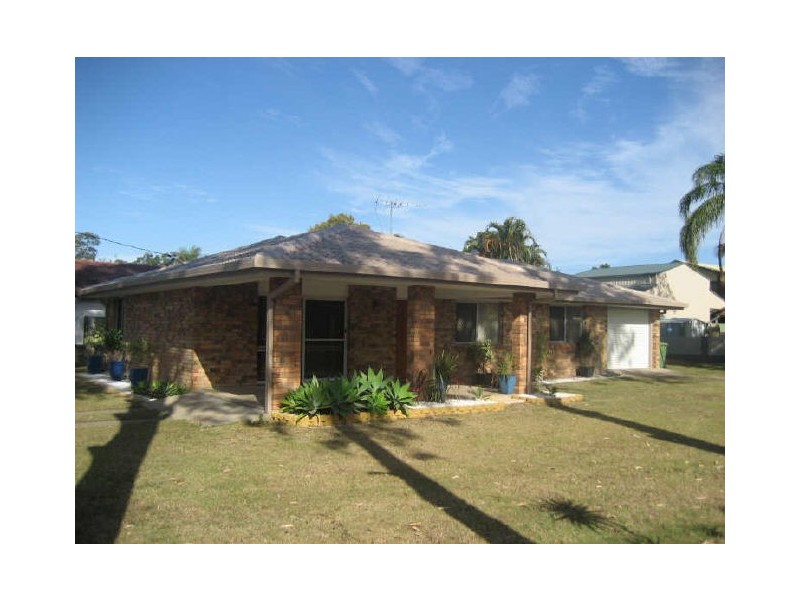 15 Daniel Court, Scarborough QLD 4020