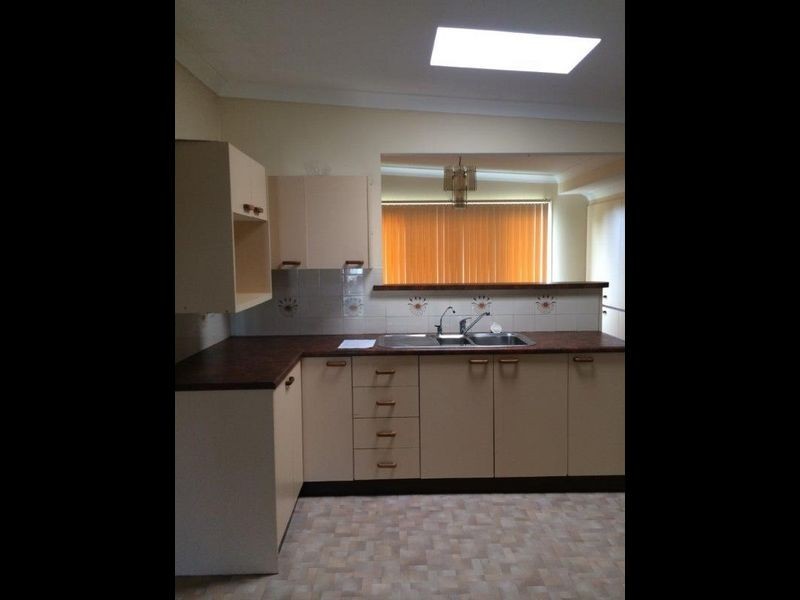 34 Murphy Street, Scarborough QLD 4020