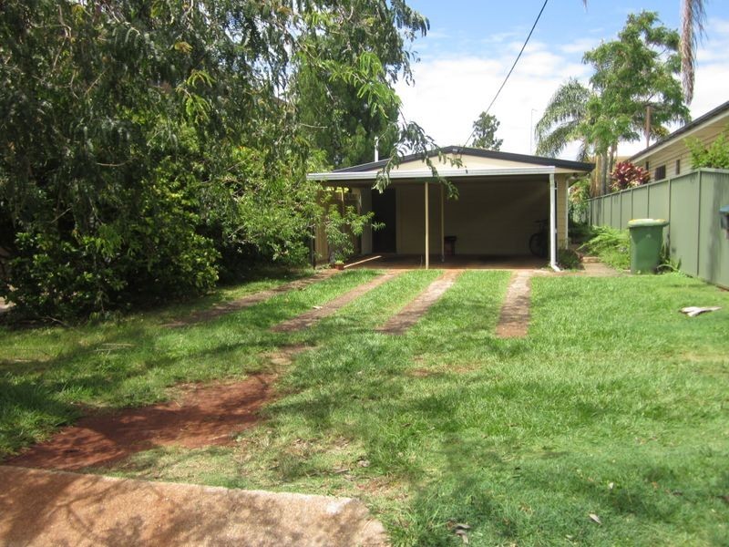 27A QUEEN STREET, Scarborough QLD 4020