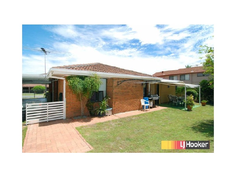Rothwell QLD 4022