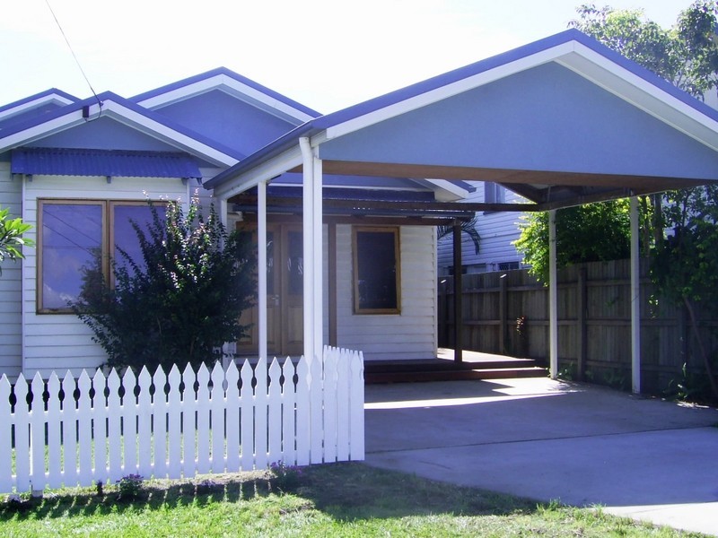 20 Bell Street, Woody Point QLD 4019
