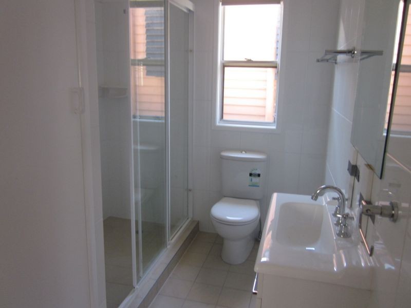 64 Eversleigh Rd, Scarborough QLD 4020