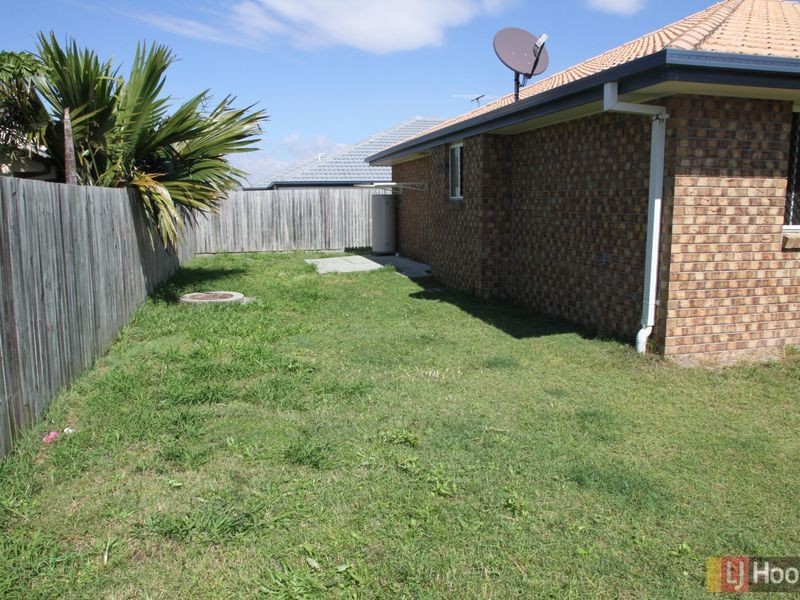 Rothwell QLD 4022