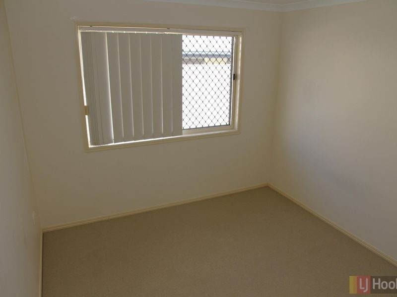 Rothwell QLD 4022