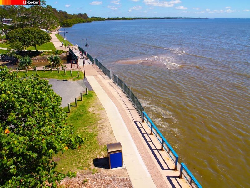 3 Esplanade, Deception Bay QLD 4508