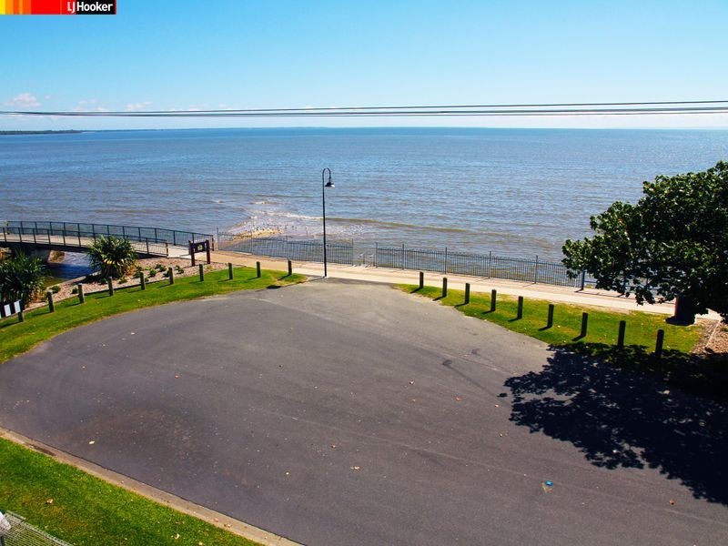 3 Esplanade, Deception Bay QLD 4508
