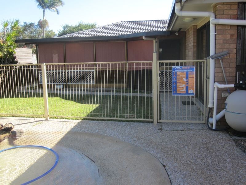 Rothwell QLD 4022